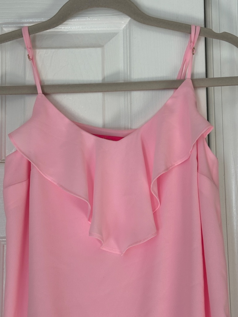 Lilly Pulitzer Karmen Cami Flutter Ruffle Pink V Neck Flounce Size Extra Small - Picture 2 of 7